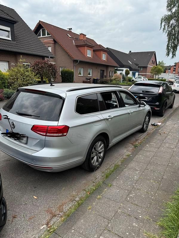 Gebraucht VW Passat 190 PS (139 kW) 2018 Kombi