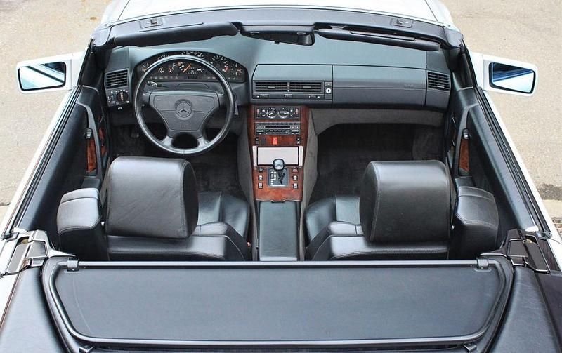 Gebraucht Mercedes SL300 231 PS (169 kW) 1992 Silber Cabrio