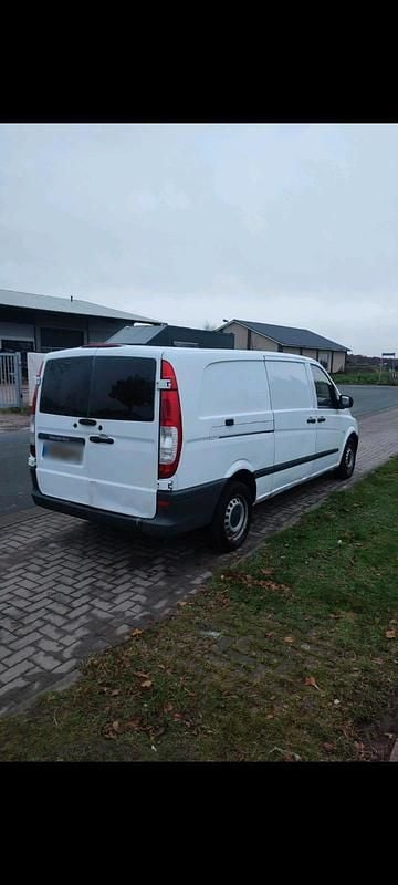 Gebraucht Mercedes Vito 95 PS (69 kW) 2014 Weiß Van