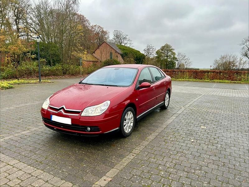 Rot Gebraucht 2005 Citroën C5 Coupé | 4.500 € - Bild 1/4