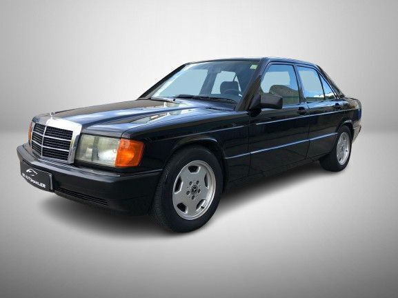 Schwarz Gebraucht 1991 Mercedes 190 Limousine | 8.888 € - Bild 1/4