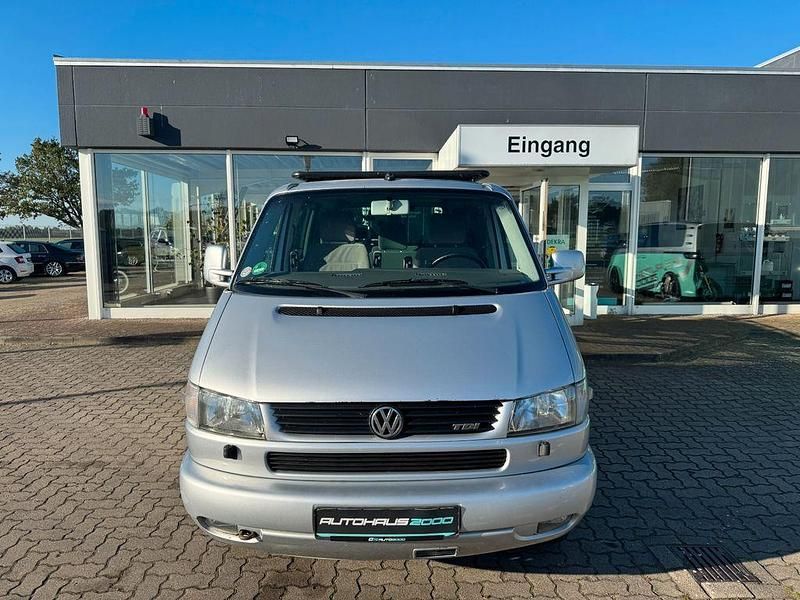 Gebraucht VW Caravelle 102 PS (75 kW) 2002 Silber Van / Kleinbus