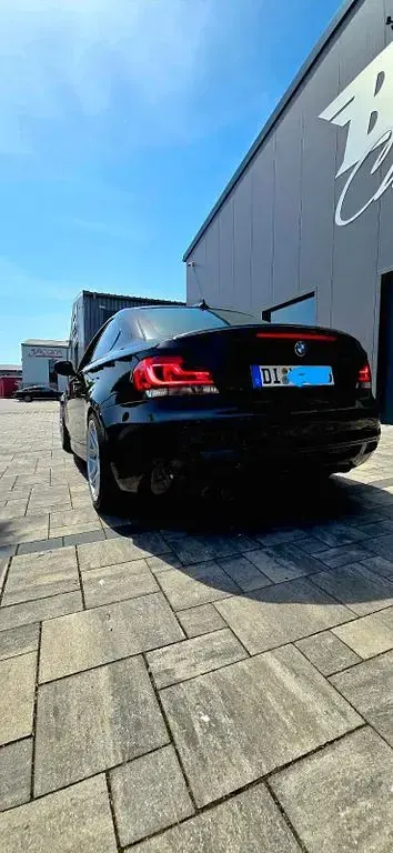 Gebraucht BMW 135 Performance 306 PS (225 kW) 2010 Schwarz Kleinwagen
