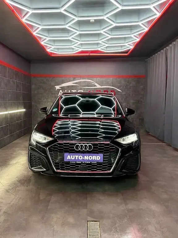 Gebraucht Audi A3 S-Line 150 PS (110 kW) 2022 Schwarz Limousine