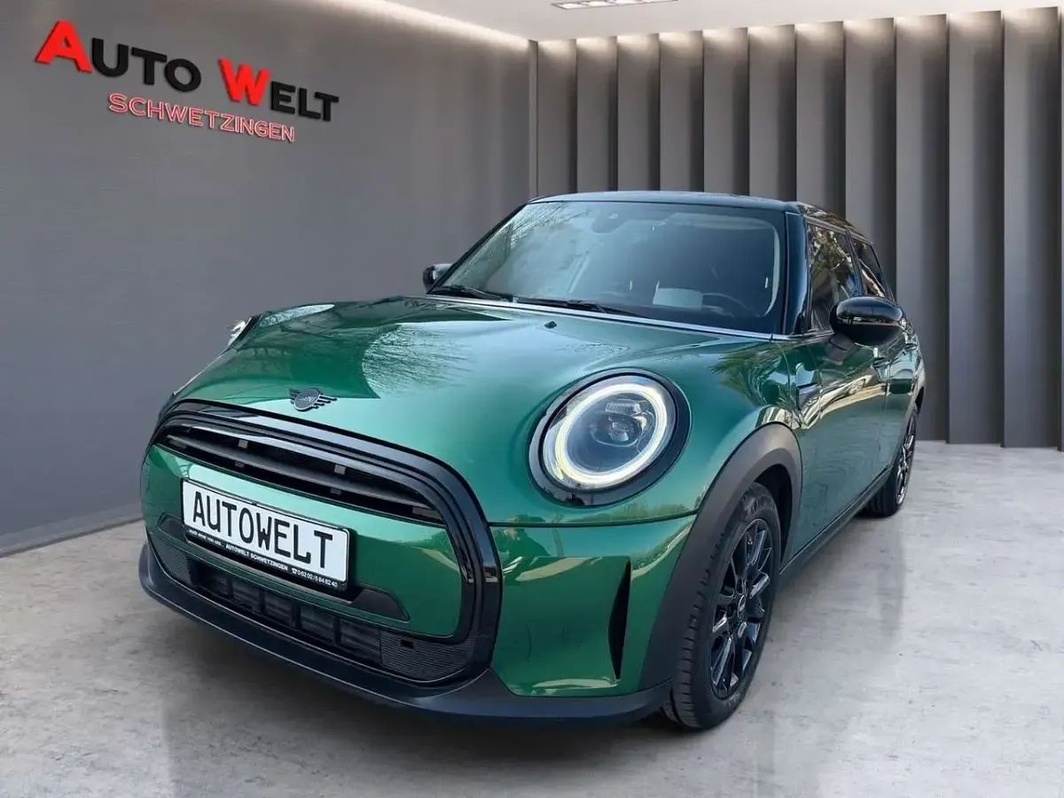 Używany Mini Cooper 136 KM (100 kW) 2021 Zielony Hatchback