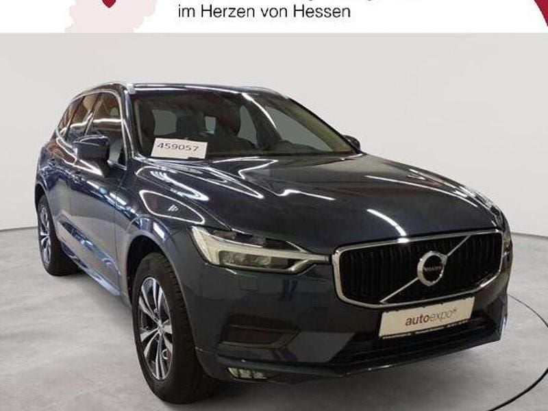 Denim blaumetallic Gebraucht 2020 Volvo XC60 Momentum SUV | 26.490 € (Superpreis) - Bild 1/4