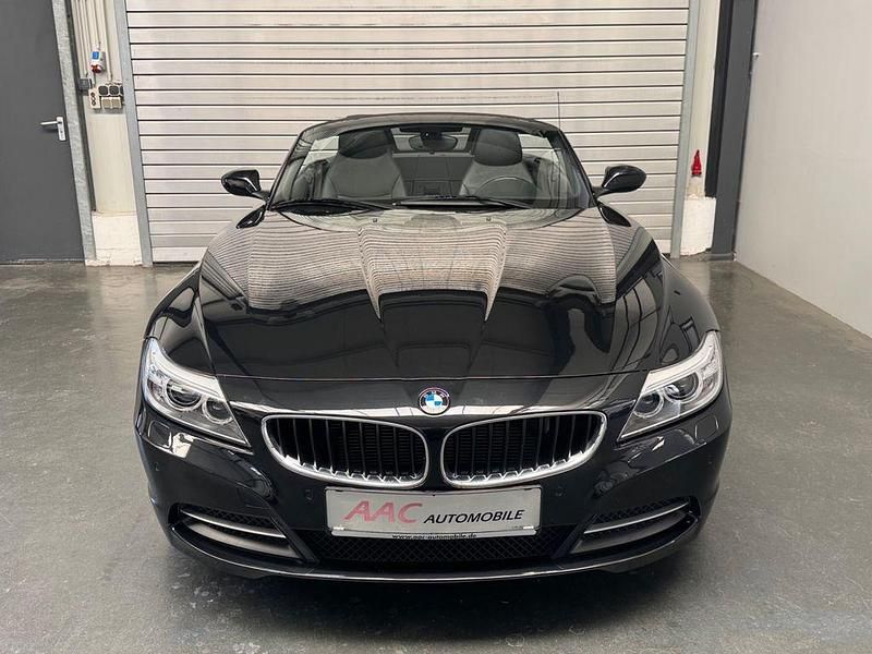 Gebraucht BMW Z4 Sport Line 156 PS (114 kW) 2016 Schwarz Cabrio