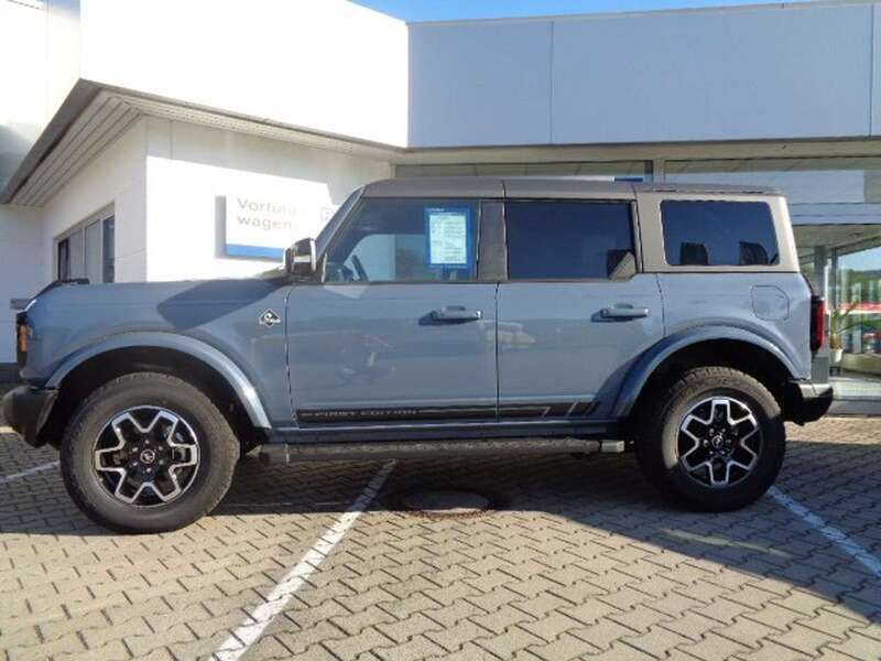 Gebraucht Ford Bronco Outer Banks 334 PS (245 kW) 2023 Blau SUV