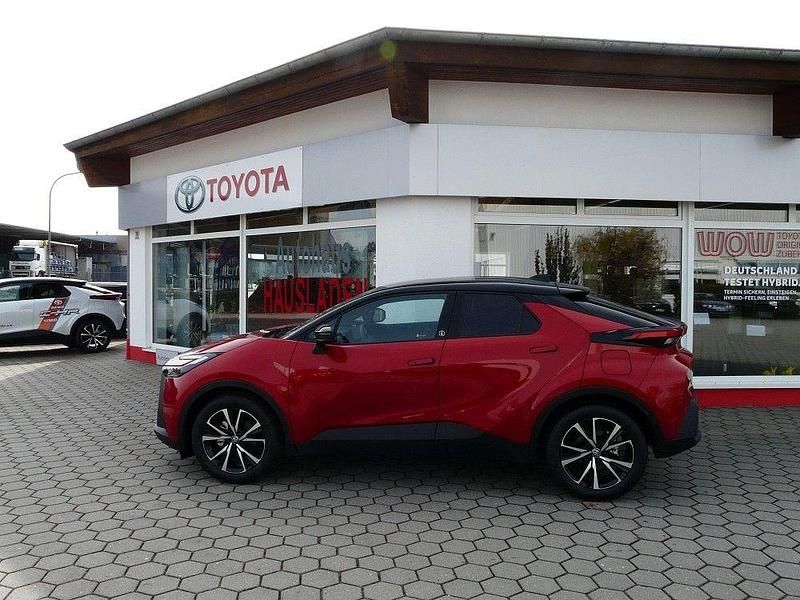 Gebraucht Toyota C-HR Team 197 PS (144 kW) 2024 Rot SUV