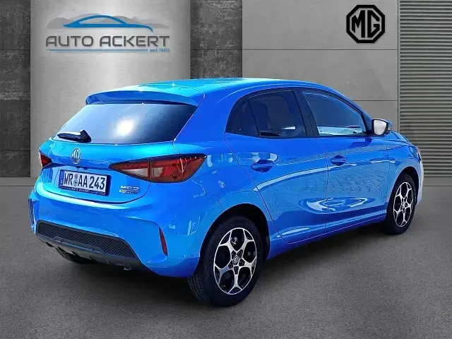 Gebraucht MG MG3 Luxury 102 PS (75 kW) 2026 Blau Kleinwagen