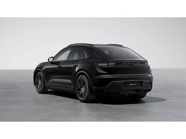 Gebraucht Porsche Macan 300 kW (408 PS) 2022 Schwarz SUV