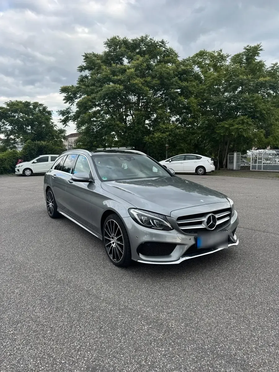 Gebraucht Mercedes C250 AMG line 224 PS (164 kW) 2014 Grau Kombi