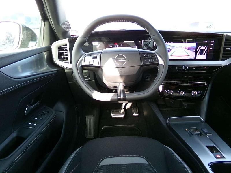 Gebraucht Opel Mokka-e 114 kW (156 PS) 2025 Karbon schwarz SUV