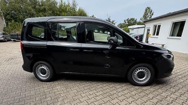 Gebraucht Mercedes Citan 110 95 PS (69 kW) 2025 Schwarz Kombi