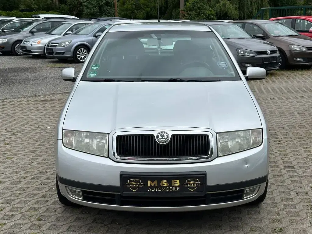 Gebraucht Skoda Fabia 75 PS (55 kW) 2004 Silber Limousine