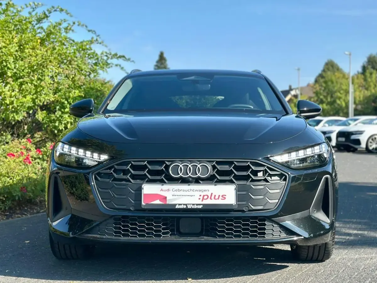 Gebraucht Audi A5 204 PS (150 kW) 2025 Mythosschwarz metallic Kombi