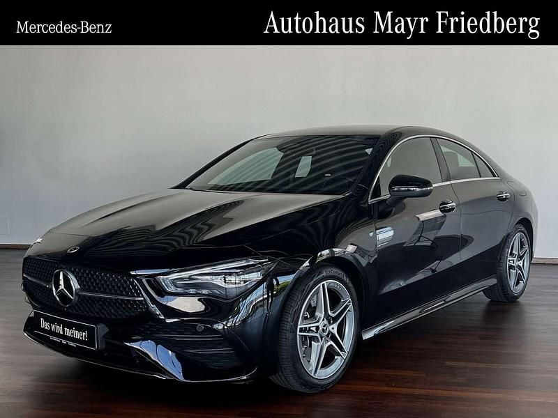 Lack kosmosschwarz Gebraucht 2024 Mercedes CLA250 Premium Limousine | 41.900 € (Fairer Preis) - Bild 1/4
