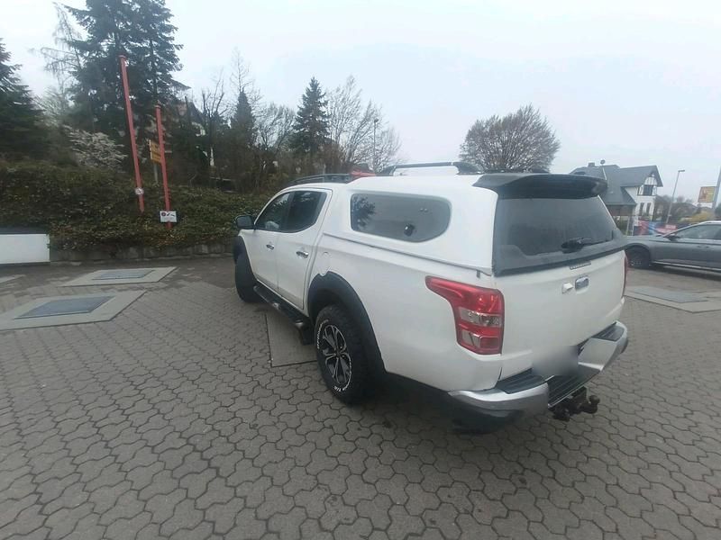 Gebraucht Fiat Fullback 191 PS (140 kW) 2016 Weiß Pickup