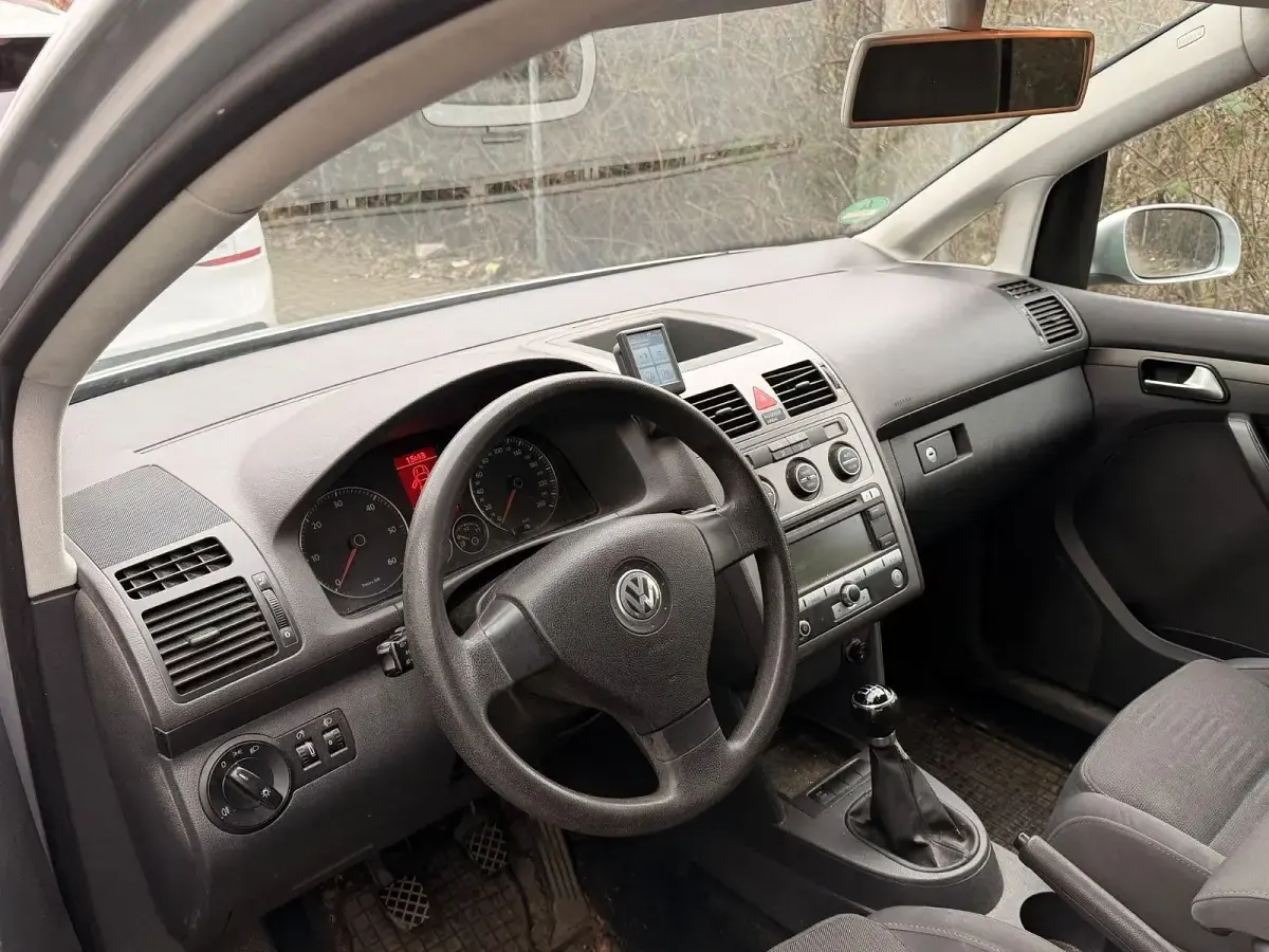 Gebraucht VW Touran Conceptline 105 PS (77 kW) 2007 Silber Van / Kleinbus