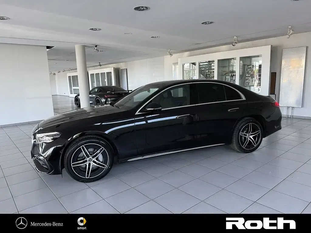 Gebraucht Mercedes E300 AMG 313 PS (230 kW) 2025 Schwarz Limousine