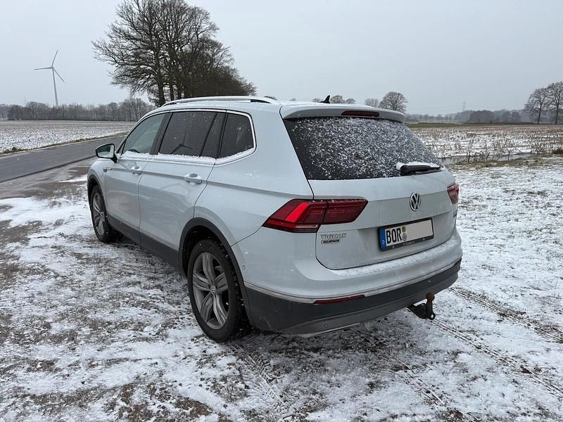 Gebraucht VW Tiguan Allspace 239 PS (175 kW) 2018 Weiß SUV
