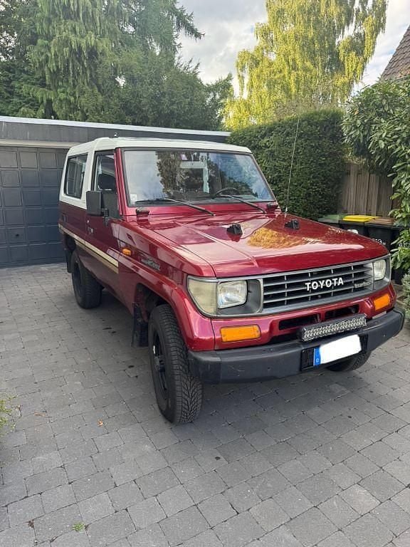 Rot Gebraucht 1993 Toyota Land Cruiser SUV | 21.900 € - Bild 1/4