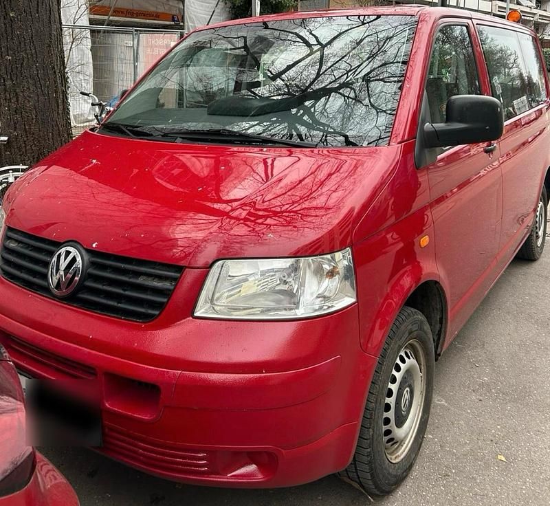 Gebraucht VW T5 105 PS (77 kW) 2007 Rot Van