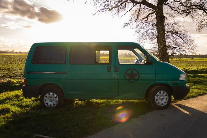 Gebraucht VW T4 68 PS (50 kW) 1997 Grün Van