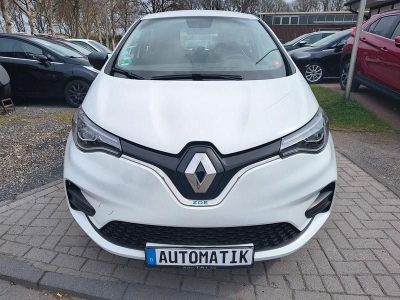 Gebraucht Renault Zoe Life 50 kW (69 PS) 2020 Weiß Kleinwagen
