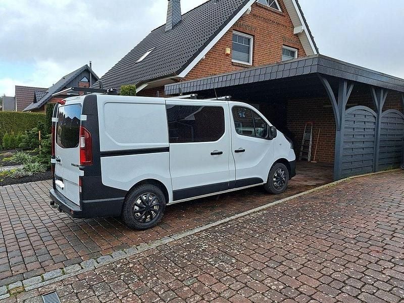 Gebraucht Renault Trafic 125 PS (91 kW) 2018 Weiß Van / Kleinbus