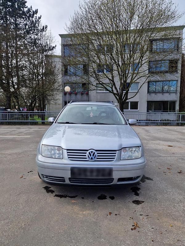 Gebraucht VW Bora 105 PS (77 kW) 2001 Silber Kombi
