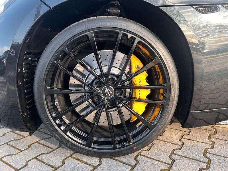 Gebraucht Maserati GranCabrio 549 PS (403 kW) 2025 Nero assoluto Cabrio