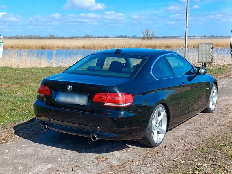 Gebraucht BMW 335 Performance 306 PS (225 kW) 2007 Schwarz Coupé