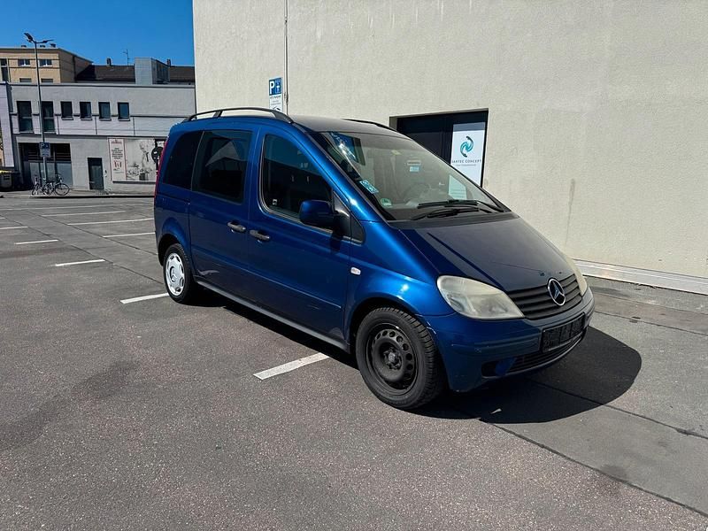 Gebraucht Mercedes Vaneo 92 PS (67 kW) 2005 Blau Van / Kleinbus