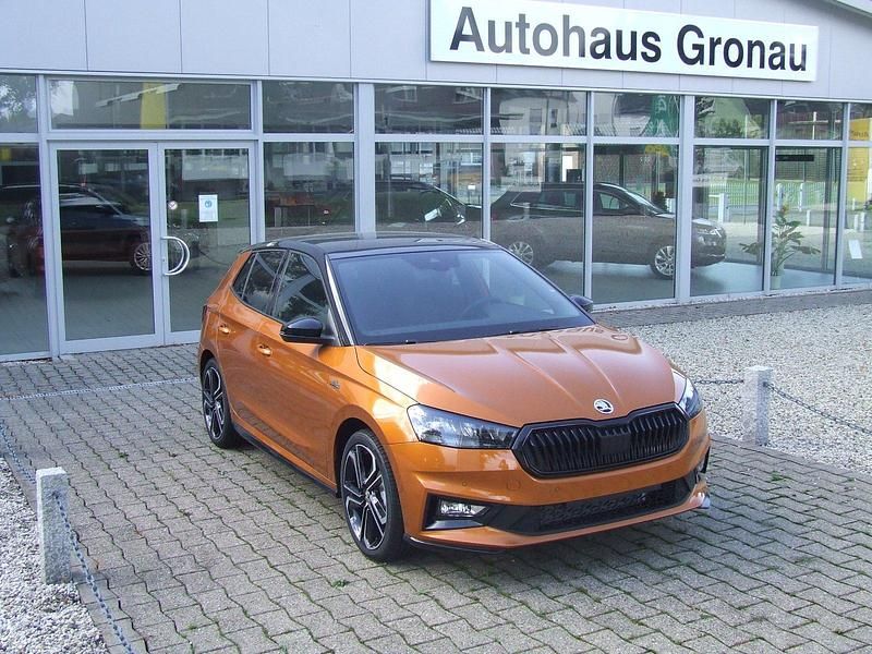 Orange Gebraucht 2023 Skoda Fabia Monte Carlo Kleinwagen | 29.590 € (Teuer) - Bild 1/4