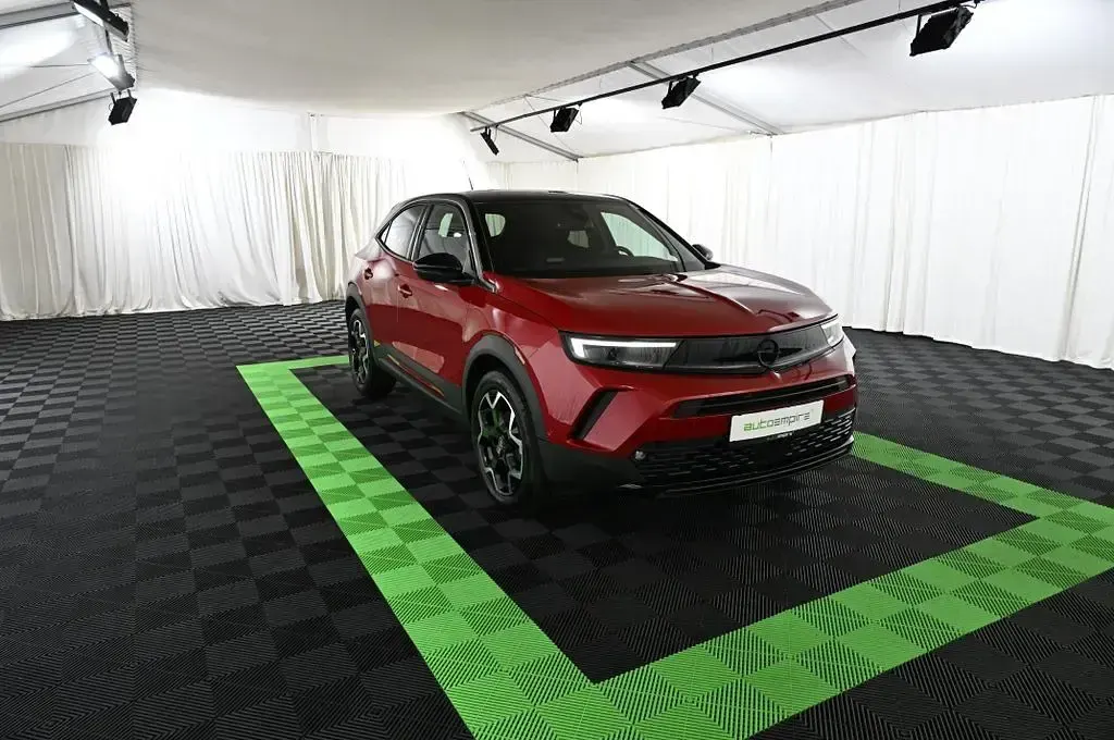Gebraucht Opel Mokka Ultimate 136 PS (100 kW) 2024 Rot SUV