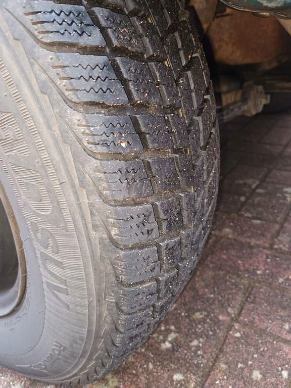 Gebraucht Lada niva 77 PS (56 kW) 2011 Grün SUV