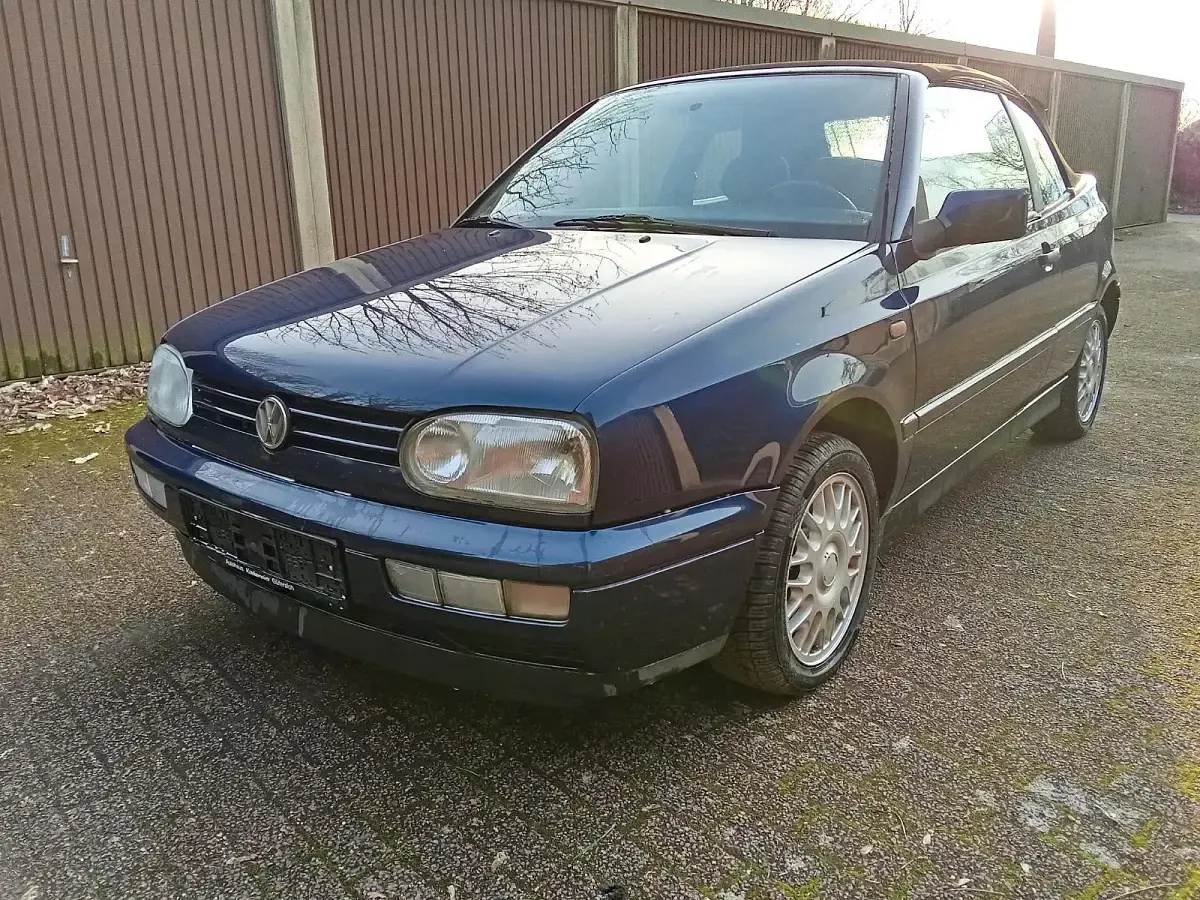 Gebraucht VW Golf Cabriolet 75 PS (55 kW) 1997 Blau Cabrio