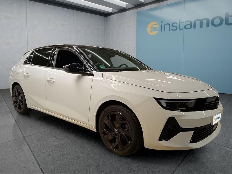 Gebraucht Opel Astra 131 PS (96 kW) 2025 Weiß Limousine
