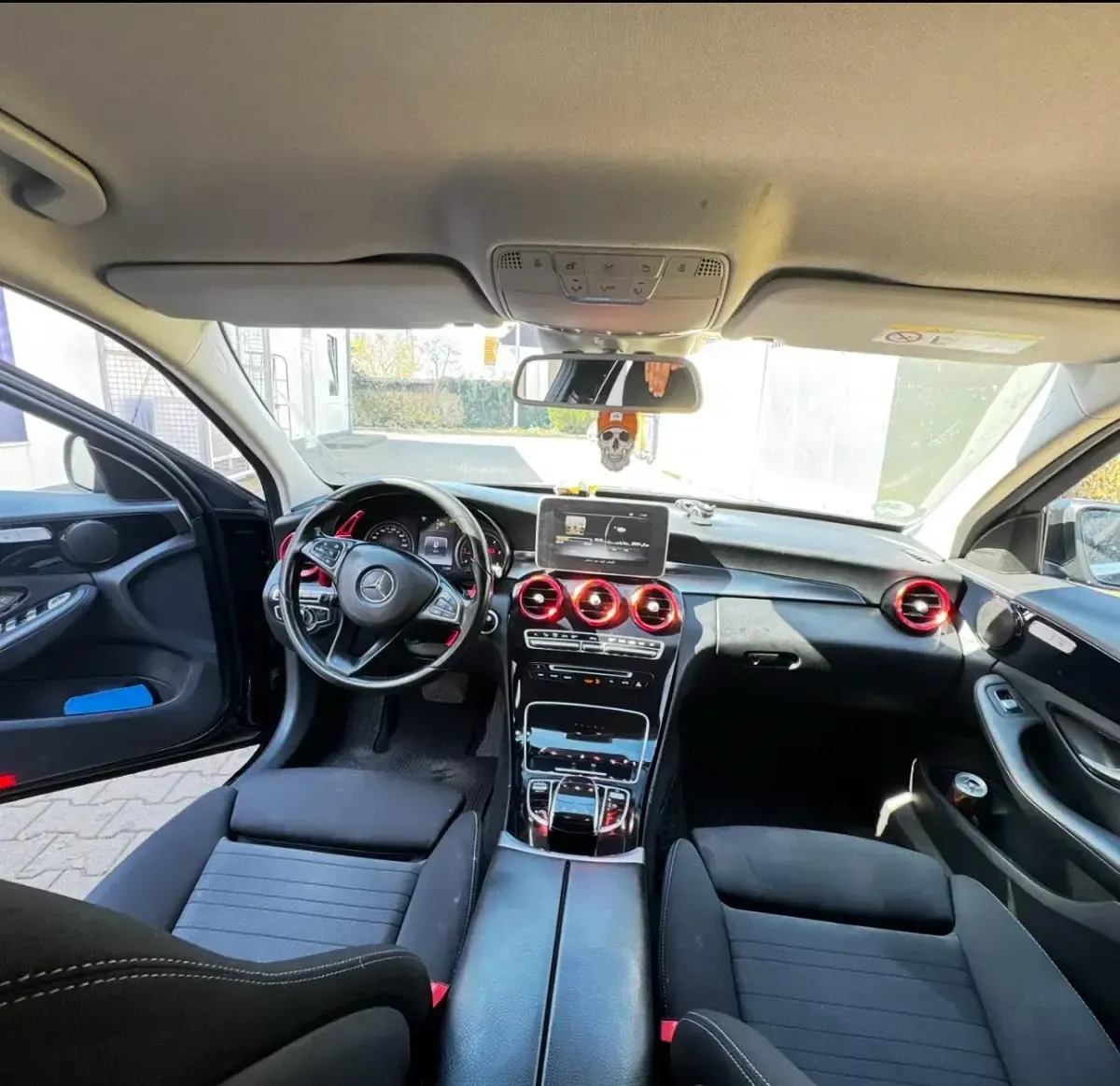 Gebraucht Mercedes C220 170 PS (125 kW) 2014 Schwarz Kombi
