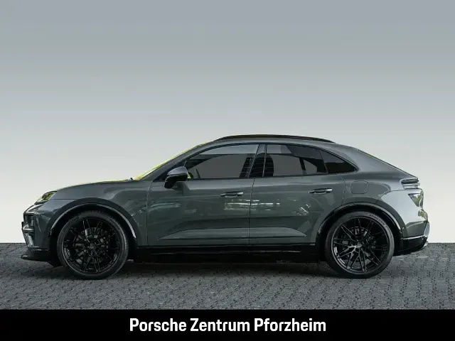 Neu Porsche Macan Turbo 469 kW (639 PS) 2026 Grün SUV