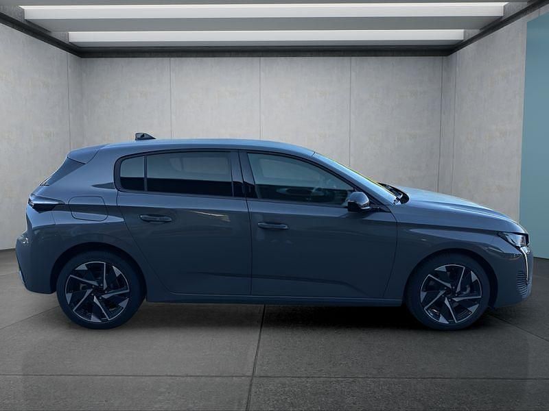 Neu Peugeot 308 Allure 131 PS (96 kW) 2025 Grau Kleinwagen