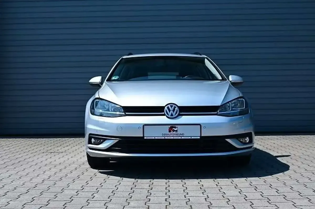 Gebraucht VW Golf VII Highline 150 PS (110 kW) 2015 Silber Kombi