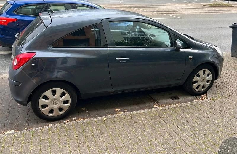 Gebraucht Opel Corsa 69 PS (50 kW) 2010 Kleinwagen
