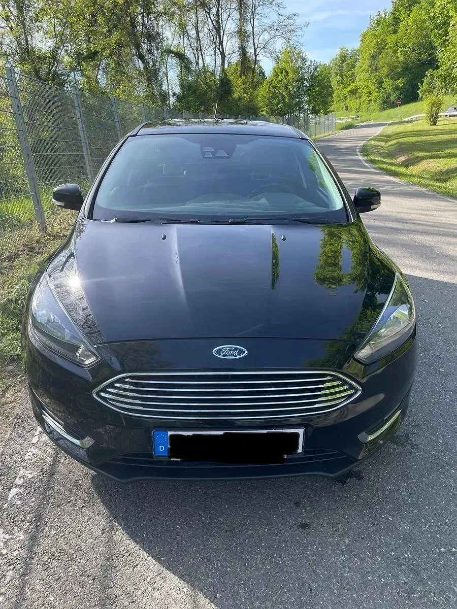 Gebraucht Ford Focus Titanium 150 PS (110 kW) 2017 Schwarz Kombi