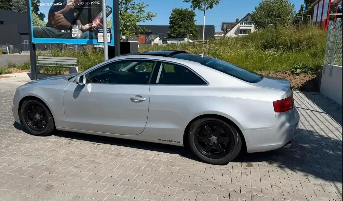 Gebraucht Audi A5 245 PS (180 kW) 2012 Silber Coupé