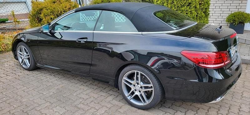 Gebraucht Mercedes E350 AMG 252 PS (185 kW) 2014 Schwarz Cabrio