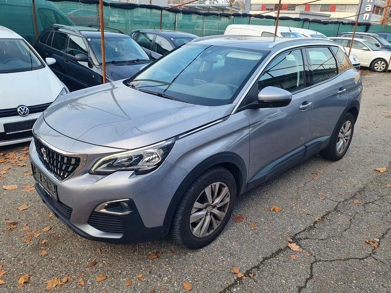 Grau Gebraucht 2018 Peugeot 3008 Access SUV | 8.900 € (Guter Preis) - Bild 1/4