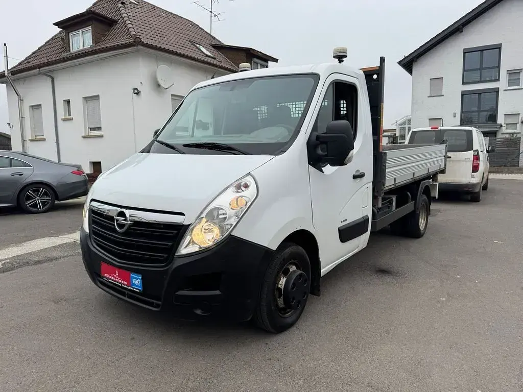 Gebraucht Opel Movano 125 PS (91 kW) 2012 Weiß Van / Kleinbus