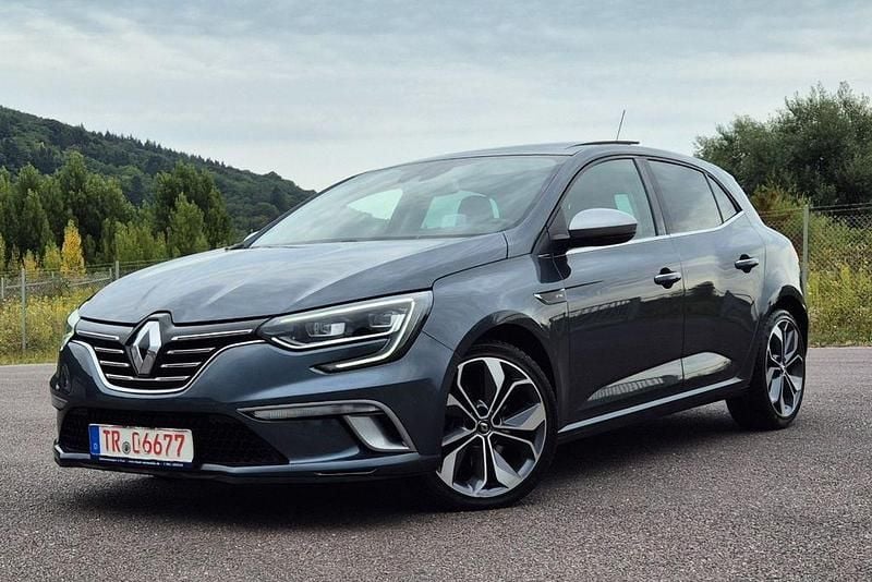 Grau Gebraucht 2020 Renault Mégane GT Line GT-Line Limousine | 17.970 € (Fairer Preis) - Bild 1/4